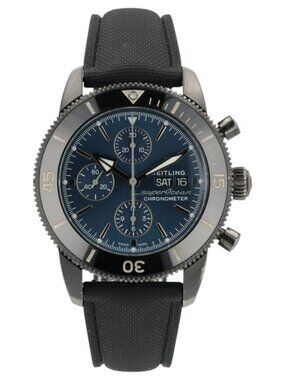 Breitling Superocean Blue Dial Stainless Steel 44mm Automatic Mens Watch M13313